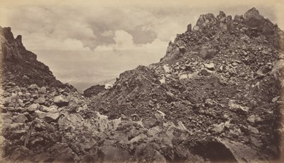 Quezaltenango vanuit de Krater van een Vulkaan, 1877 door Eadweard Muybridge