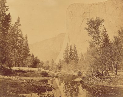 Tutokanula. Vallei van de Yosemite. (De Grote Leider) "El Capitan." 3500 voet hoog. door Eadweard J. Muybridge