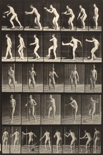 Voortbeweging van dieren (plaat 300) (Man schopt een bal) door Eadweard Muybridge