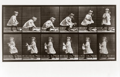 Kind dat met pop speelt, Plaat 481 uit Animal Locomotion, 1887 door Eadweard Muybridge