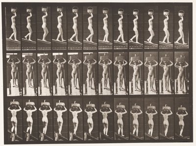 Hellend vlak afdalen, 20-pond mand op hoofd, handen omhoog door Eadweard Muybridge
