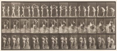 Plaat 447. Twee modellen, waterkruik van schouder nemen door Eadweard Muybridge