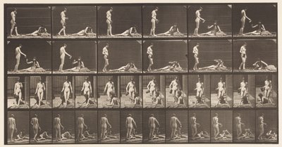 Twee modellen; staan en vullen een kelk door Eadweard Muybridge