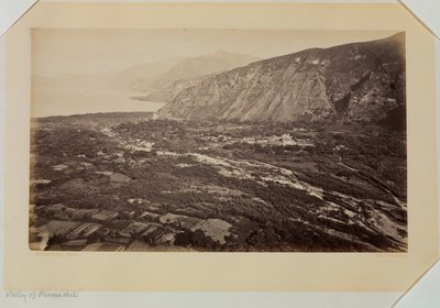 Vallei van Panagachel, Guatemala door Eadweard Muybridge