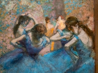 Blauwe dansers (detail) door Edgar Degas