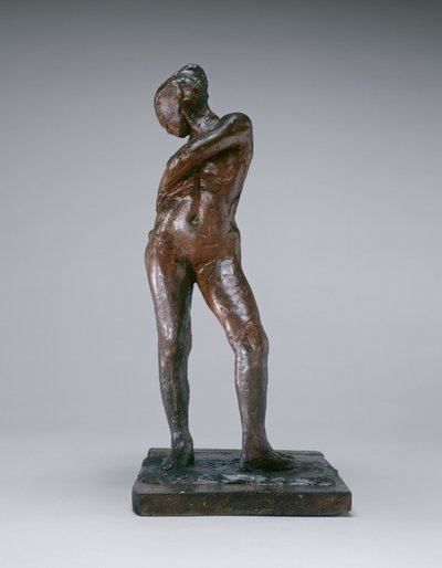 Danseres die het koord van haar panty vastmaakt, c.1885-1890 door Edgar Degas