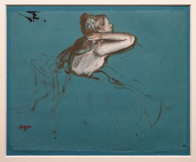 Zittende danser naar rechts gedraaid (studie voor de zittende figuur van "Repetitie van ballet op het toneel"). 1873. Olie en verf met essence op papier door Edgar Degas