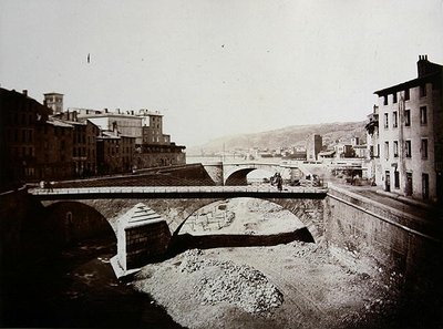 Uitzicht op Vienne door Edouard Denis Baldus