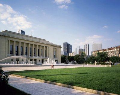 Het Stadhuis van Puteaux door Edouard Niermans