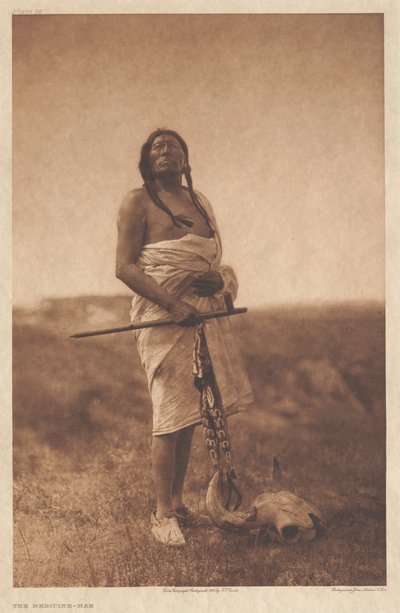 Portfolio III, platen 76-110, 119, 136 door Edward S. Curtis
