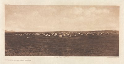 Portfolio VI, Plaat 192: Zon Dance Kamp--Piegan door Edward S. Curtis