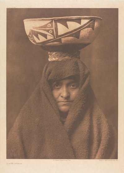 Portfolio XVII, Plaat 614: Een Zuñi vrouw door Edward S. Curtis