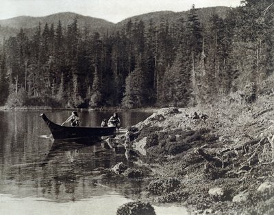 Amerikaanse Indianen kanoën aan de kust van de Nootka door Edward Sheriff Curtis
