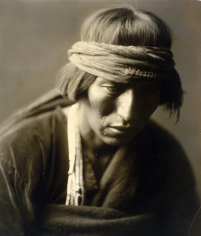 Hastobiga, Navaho Medicijnman door Edward Sheriff Curtis
