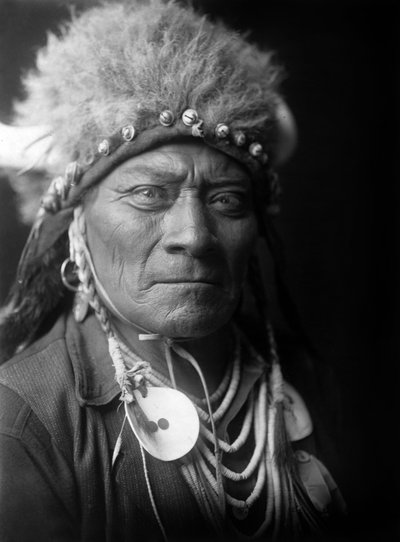 One Blue Bead, indiaan, c. 1908 door Edward Sheriff Curtis