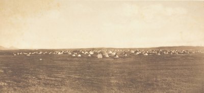 Zonnewijde Kampement - Piegan, 1900 door Edward Sheriff Curtis