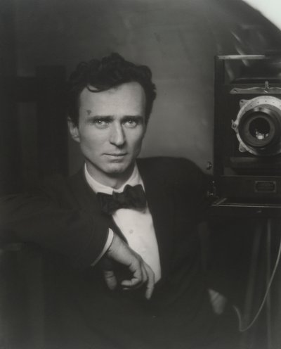 Zelfportret met studiocamera door Edward Steichen