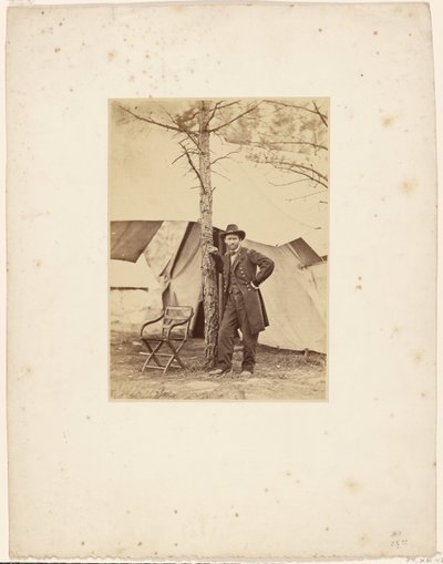 [Luitenant-generaal Grant op zijn hoofdkwartier in Cold Harbor]. door Egbert Guy Fowx
