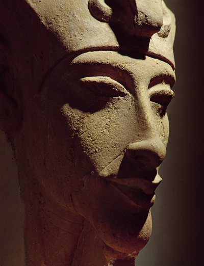 Hoofd van Amenophis IV (Akhenaten) (c.1364-47 v.Chr.) door Egyptian 18th Dynasty