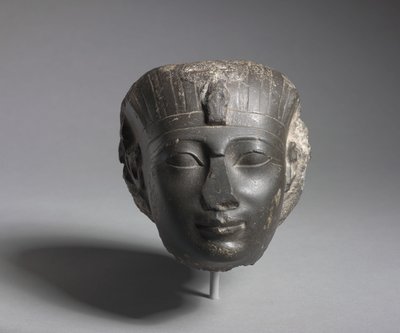 Hoofd van koningin Hatsjepsoet, ca. 1479-1457 v.Chr. door Egyptian 18th Dynasty