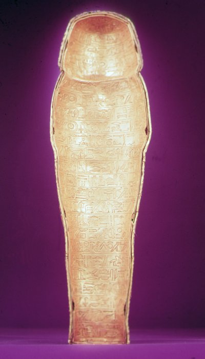 Interieur van een van de canopische kisten, uit het graf van Toetanchamon (ca. 1370-1352 v.Chr.) Nieuwe Koninkrijk (geslagen goud) door Egyptian 18th Dynasty