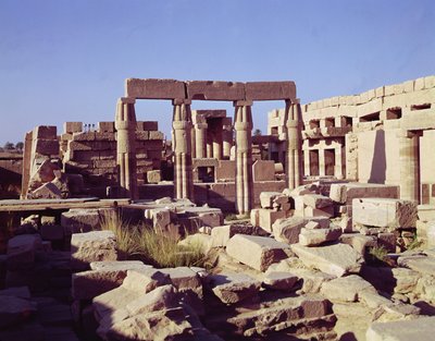 De kleine tempel van Thoetmosis III door Egyptian 18th Dynasty