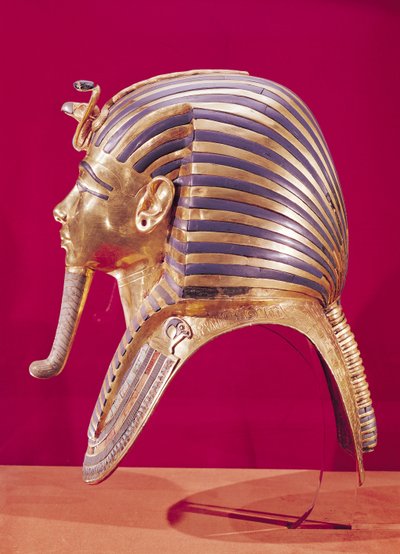 Het gouden masker, uit de schat van Toetanchamon (ca.1370-52 v.Chr.) ca.1340 v.Chr. door Egyptian 18th Dynasty