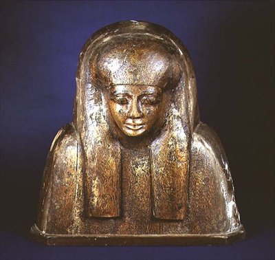 Bovenste gedeelte van een doodskistdeksel uit Thebe door Egyptian 18th Dynasty