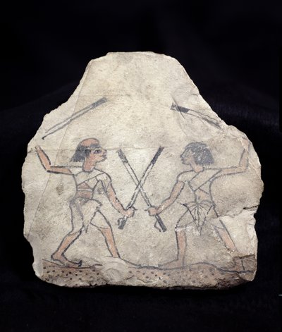 Ostrakon met twee vechtende mannen met stokken, uit Deir El-Medina, Nieuwe Rijk door Egyptian 19th Dynasty
