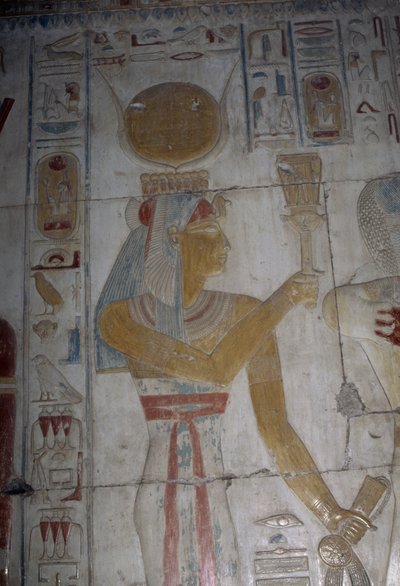 Geschilderd reliëf met afbeelding van godin Hator, kapel van Osiris, Tempel van Seti I door Egyptian 19th Dynasty