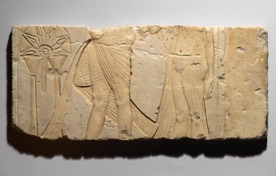 Reliëf dat een offerscène uitbeeldt, uit Tell el-Amarna, Nieuwe Koninkrijk, ca. 1353-1336 v.Chr. door Egyptian 19th Dynasty