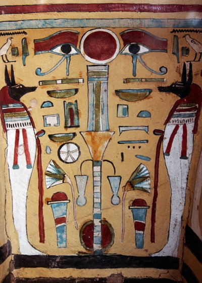 Anubis-mummie, decoratief detail van sarcofaag van Ankh-ef-en-Khonsu door Egyptian 21st Dynasty