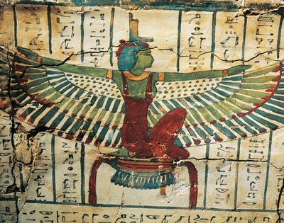 Beschilderd, gelakt hout, toont godin Isis met gespreide vleugels, op sarcofaag van Cesraperet uit West-Thebe door Egyptian 25th Dynasty