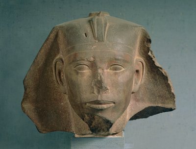 Hoofd van koning Djedefre, uit Abu Roash, Oude Rijk, ca. 2565-2558 v.Chr. door Egyptian 4th Dynasty