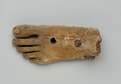 Linker voet van een antropoïde kist, 30 v.Chr.-2e eeuw n.Chr. door Egyptian Egyptian