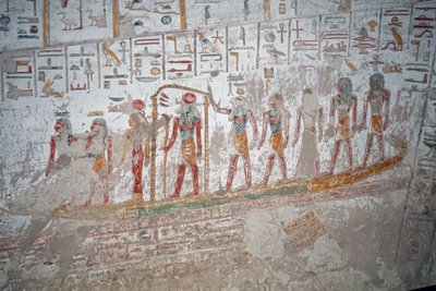 Graf van Ramses IX, Hiëroglief de God Ra op de boot, Luxor door Egyptian Egyptian