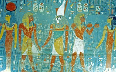 Vallei der Koningen, Graf van Horemheb Farao voor Osiris, Isis, Ma
