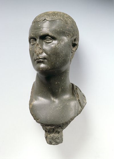 Buste van een Romeinse edelman, gezegd te zijn Marcus Antonius door Egyptian Ptolemaic Period
