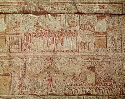 Reliëf met heilige boten gedragen door priesters in processie, uit het Heiligdom van Philip Arrhidaeus (323-317 v.Chr.) Macedonische Dynastie door Egyptian Ptolemaic Period