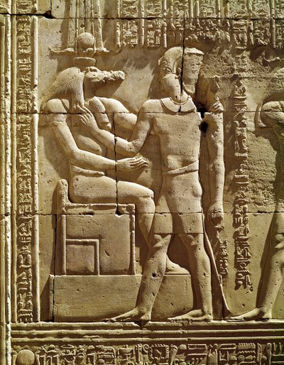 Reliëf van Sobek en Ptolemaeus VI Philometor (180-45 v.Chr.) door Egyptian Ptolemaic Period