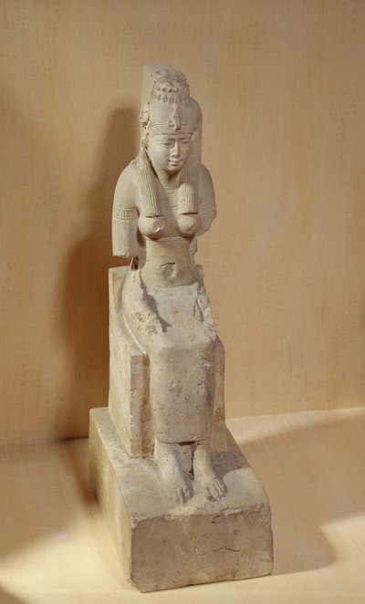 Standbeeld van de godin Rattawy, uit Medamud door Egyptian Ptolemaic Period
