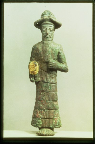 Elamitische God met Gouden Hand uit Susa, Zuidwest-Iran, ca. 1800-1700 v.Chr. (brons en goud) door Elamite