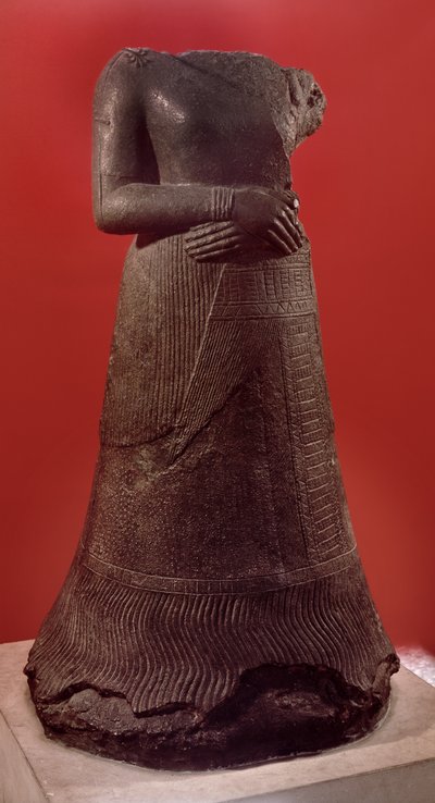 Standbeeld van Napirasu, vrouw van de Elamitische koning Untash-Napirisha, c.1340-1300 v.Chr. door Elamite