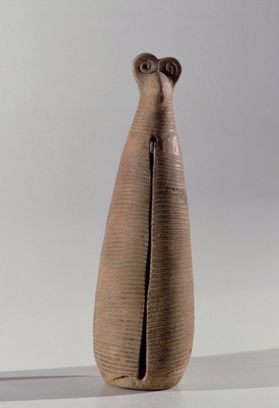 Blaasinstrument in de vorm van een vrouw in gewaad, uit Lorestan, Iran, begin 1e millennium v.Chr. (keramiek) door Elamite