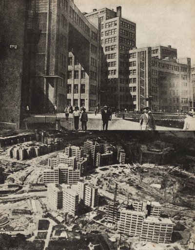 Het Gosprom-complex Paleis van Industrie in de Oekraïense stad Charkov, 1933 door Eliezer Markowich Lissitzky