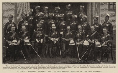Een vechtregiment uit Bombay naar het front gestuurd, officieren van de 28e pioniers door English Photographer