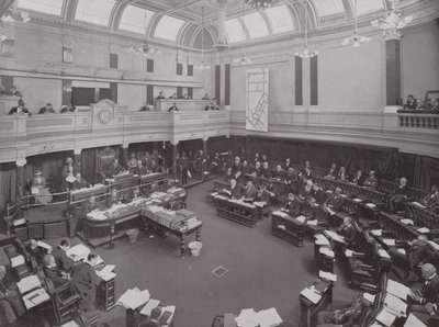 Een Vergadering van de London County Council door English Photographer