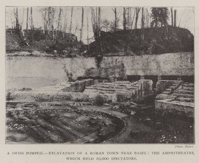 Een Zwitserse Pompeii, opgraving van een Romeinse stad nabij Basel, het amfitheater dat 10.000 toeschouwers kon bevatten door English Photographer