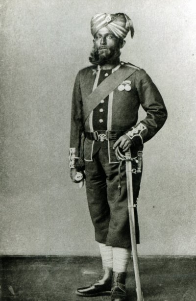Bengaalse Infanterist, ca. 1900 door English Photographer
