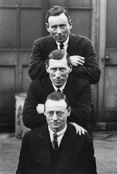Bernard, Horace en Tom E. Grant (van boven naar beneden) door English Photographer